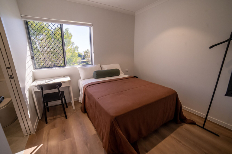 Bedroom 2, Mackay Adventure Lodge, Mackay - Pt A