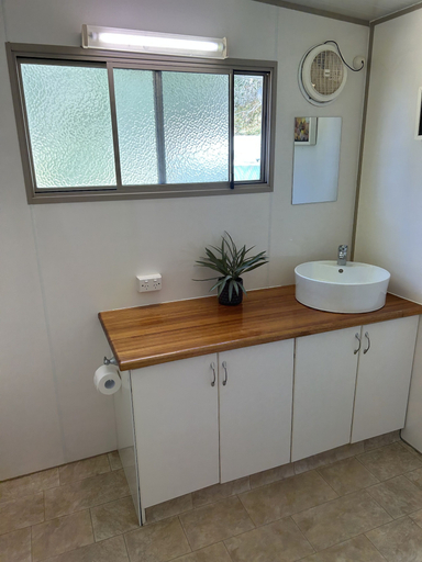 Bathroom, Wilsons Prom Holiday Park, South Gippsland - East
