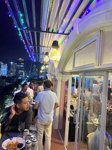 Food & Drinks 4, Old Durbar Hotel & Restaurant, Phnom Penh