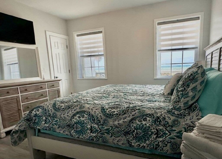 Bedroom 2, Ocean Sunrise, Flagler