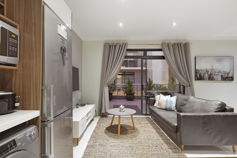 Others 5, Villa D' Luca 4, City of Cape Town