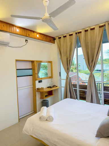Bedroom 4, Dhoani Maldives Guesthouse, Baa Atoll