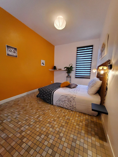 Bedroom 5, Chez Jollyjune, Manche