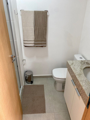 Bathroom 4, AP 822 com Piscina, Academia e Coworking, Juiz de Fora