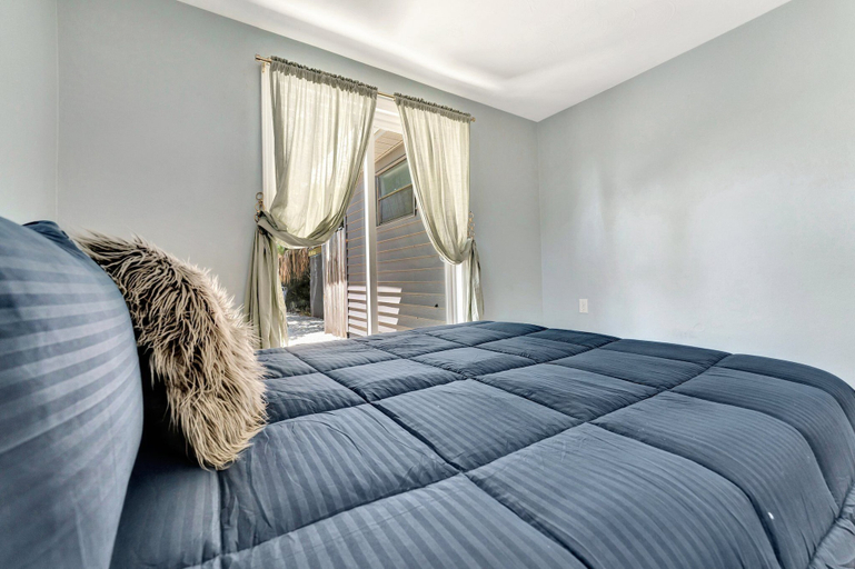 Bedroom 3, The Villas at Madeira near the Beach, Pinellas