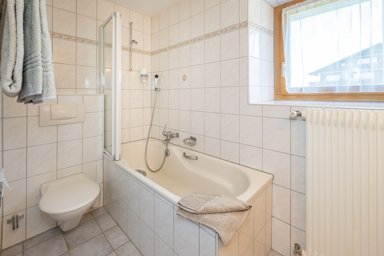 Bathroom 3, Aktiv Hotel & Spa Hannigalp, Visp