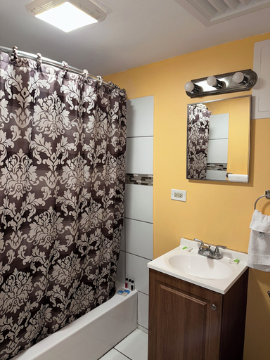 Bathroom 3, Relax Inn, La Salle