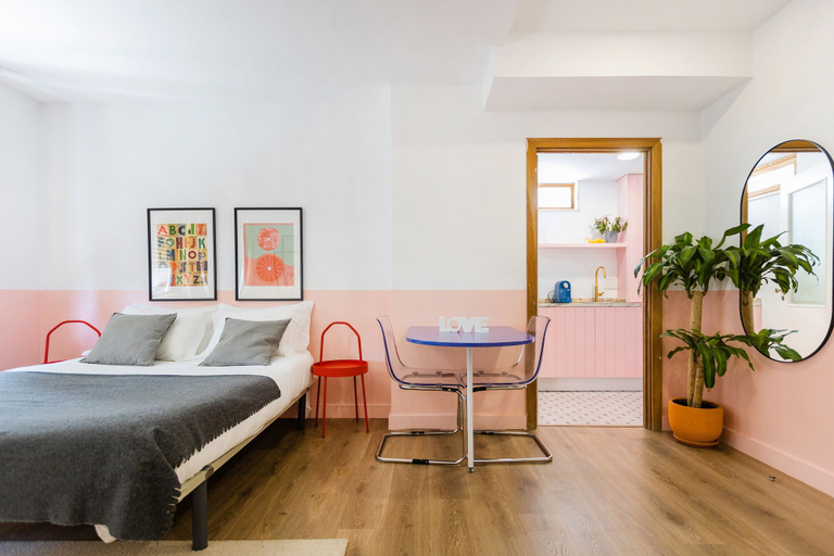 Others 5, Luso Guest House, Braga