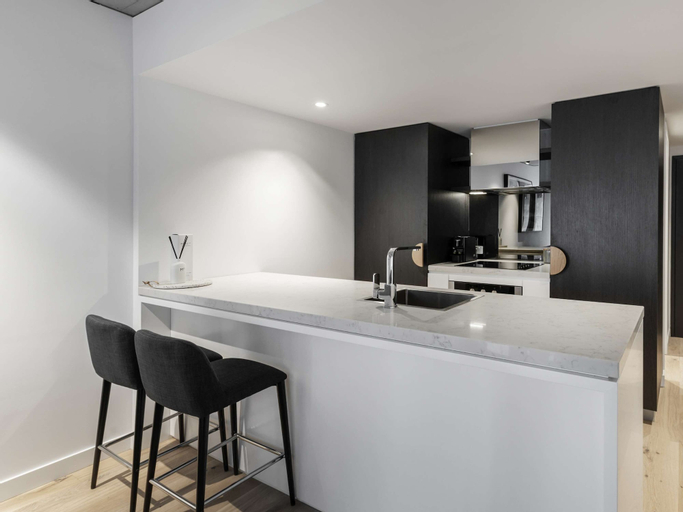 Dining Room 6