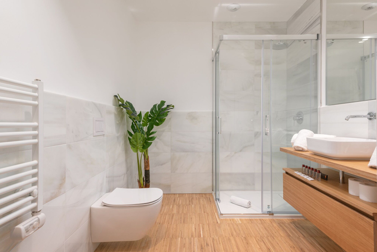 Bathroom 4, I Loft Santiago by Upper Luxury Housing, A Coruña
