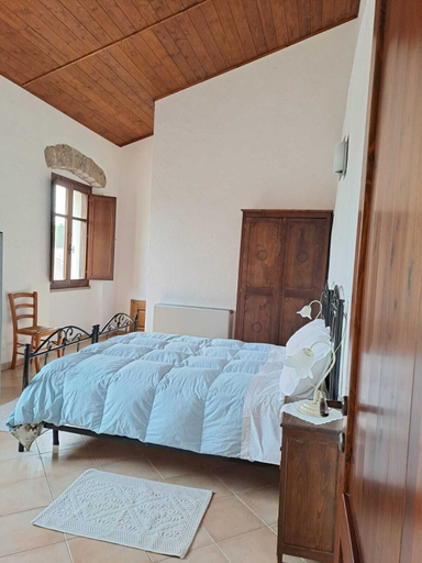 Bedroom 4, B&B S'Omu Antiga, Oristano