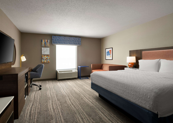 Bedroom 3, Hampton Inn Troy, Troy