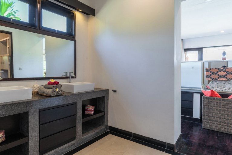 Bathroom 3, Villa Belvedere, Buleleng