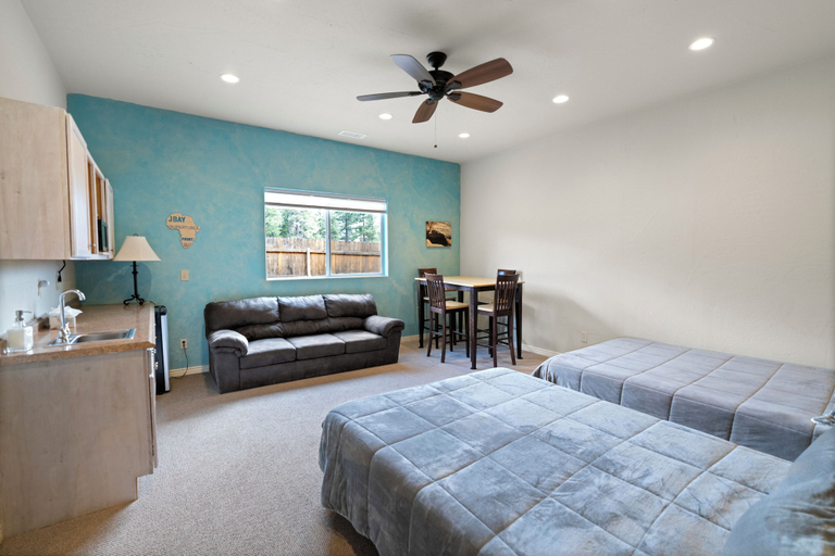 Bedroom 3, Lone Oak, Coconino