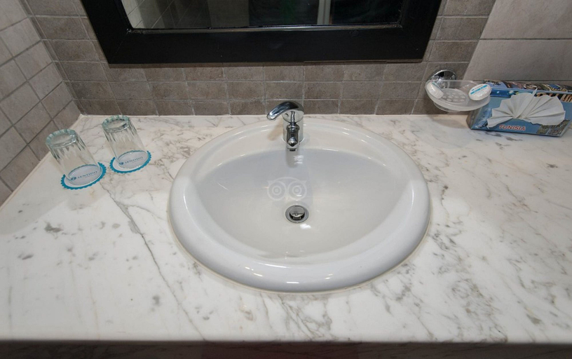 Bathroom 4, Cesar Thalasso, Djerba Midoun