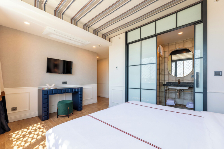 Bedroom 3, Khai Karaköy, Beyoğlu