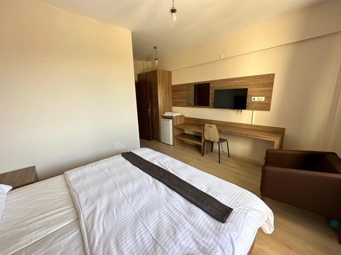 Bedroom 2, KOSK HOTEL, Gökçeada