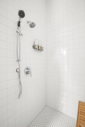 Bathroom 4, Summit Street Inns, Forsyth