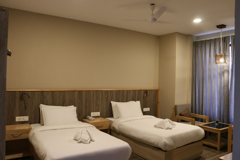 Bedroom 2, Hotel Always Welcome, Dopshari
