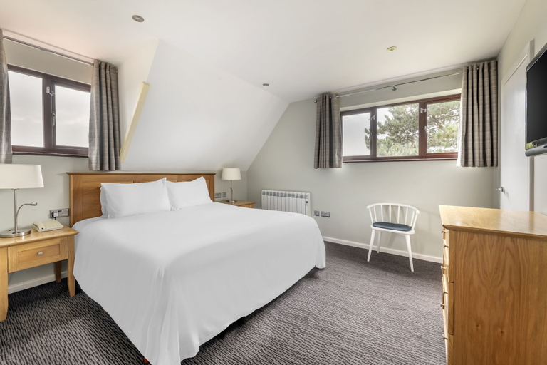 Bedroom 3, Cromer Country Club, Norfolk
