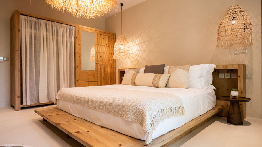Bedroom 5, Umm Al Quwain Beach Hotel, Umm Al Quwain