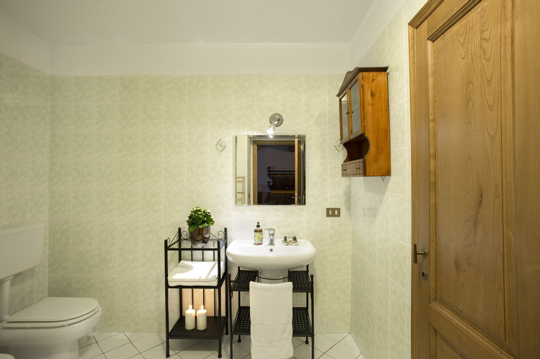 Bedroom 4, Buccia Nera, Arezzo