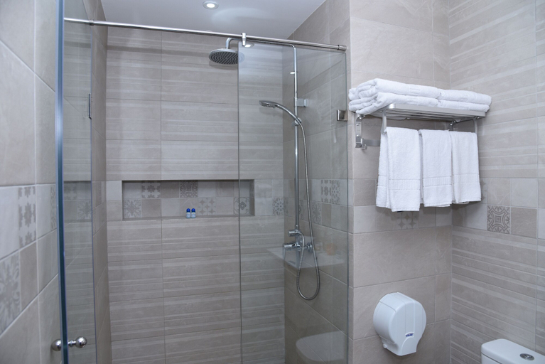 Bathroom 4, Golden Beach Appart'hotel, Agadir-Ida ou Tanane