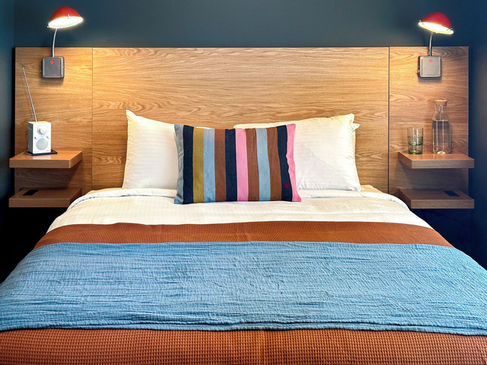 Bedroom 8