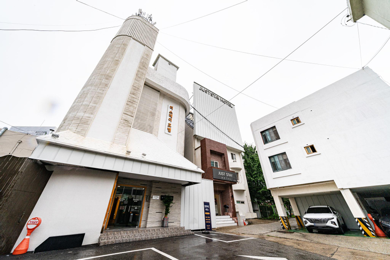 Cheongju The & Just Stay Chungbuk National University, Cheongju