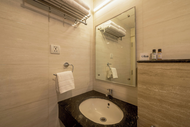 Bathroom 5, Olive Hotel Electronic City by Embassy Group, Bangalore