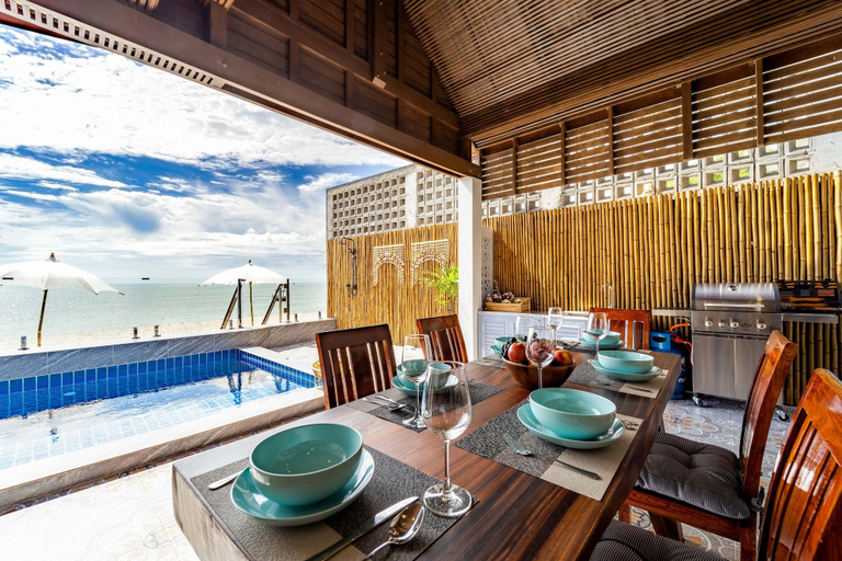 Food & Drinks 5, Beach Front Villa with 3 Bedrooms - CA3, Cha-Am