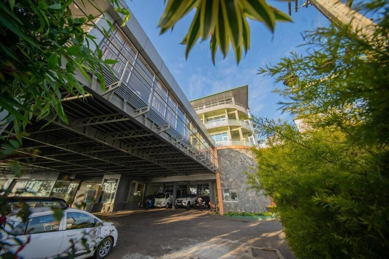 Exterior & Views 2, Olympus Plaza Hotel, Haputale