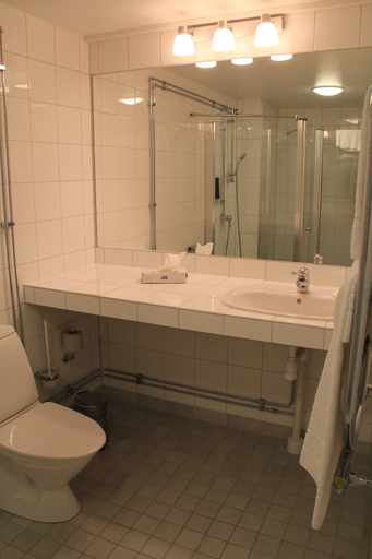 Bathroom 3, Hotel Tornet, Helsingborg