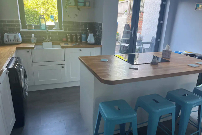 Others 5, Charming 3BD House W/private Garden - Bristol, Bristol