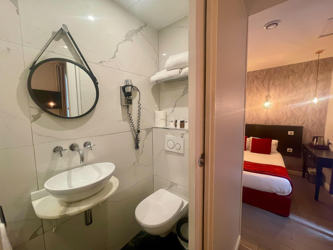Bathroom 4, Eiffel Rive Gauche, Paris