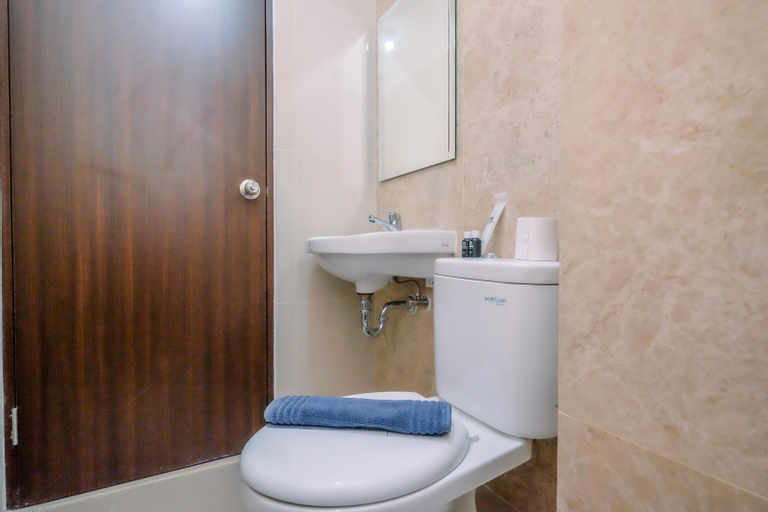 Bedroom 4, New Furnished and Homey 2BR at Transpark Cibubur Apartment By Travelio, Depok