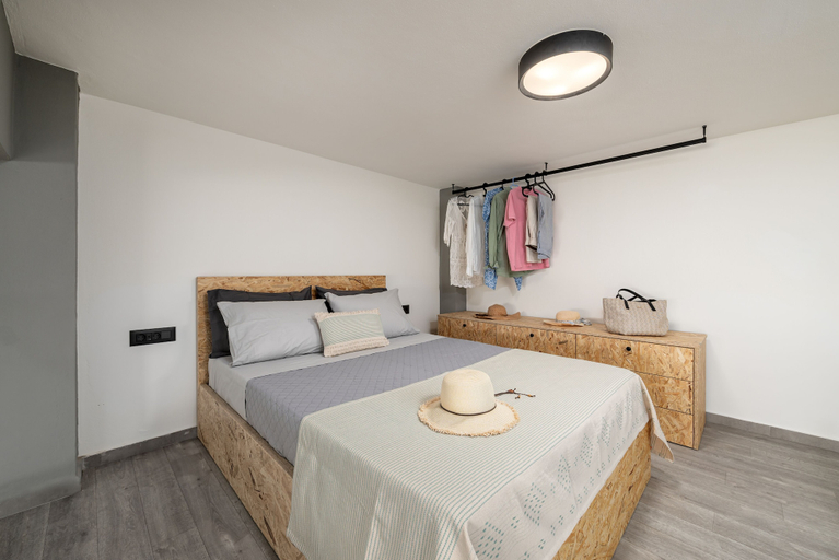 Bedroom 3, Loft 2, South Aegean