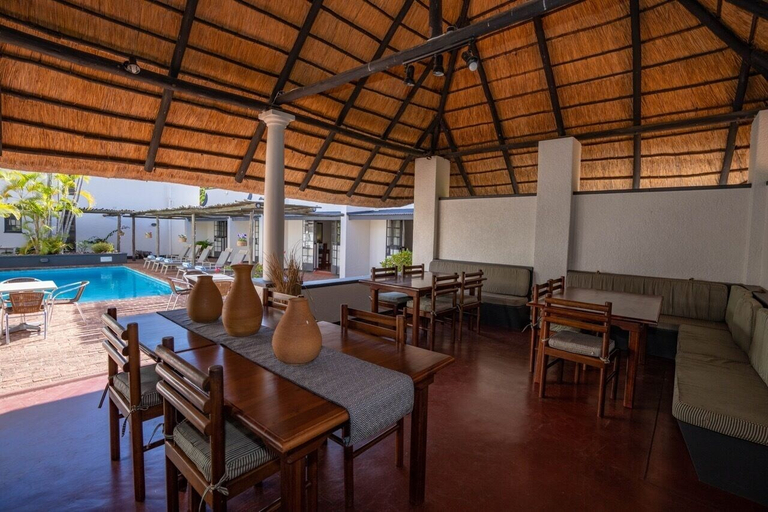 Food & Drinks, Amadeus House, Hwange
