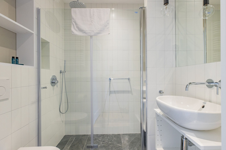 Bathroom, ShortStayPoland Jagiellońska B133, Warsaw