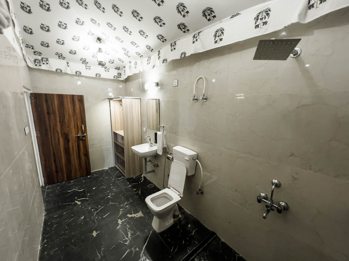 Bathroom 3, Vanbagh Sariska Resort, Alwar