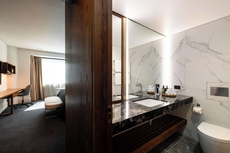 Bathroom 5
