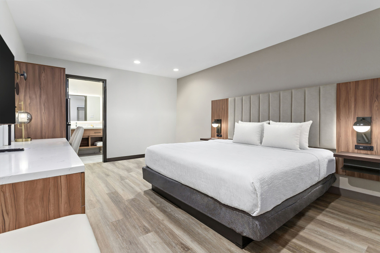 Bedroom 3, Baymont by Wyndham Beaumont, Jefferson