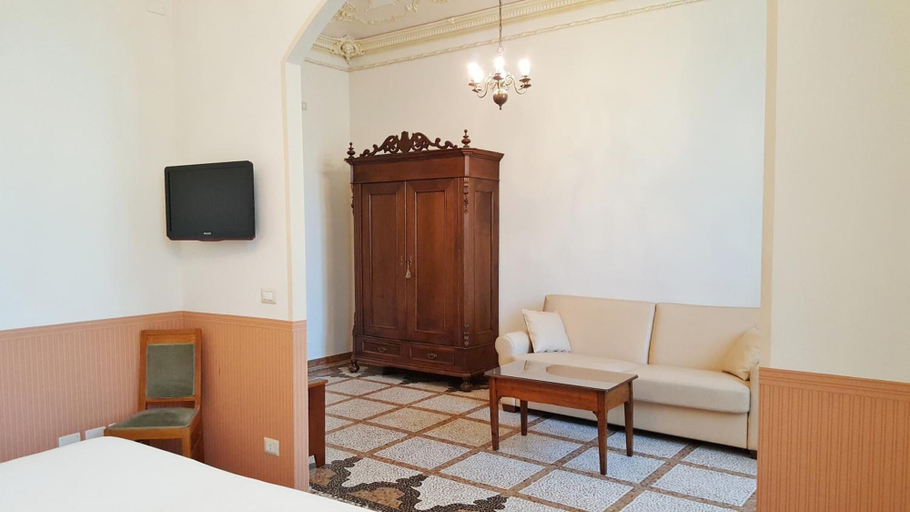 Bedroom 3, Hotel Roma E Rocca Cavour, Torino