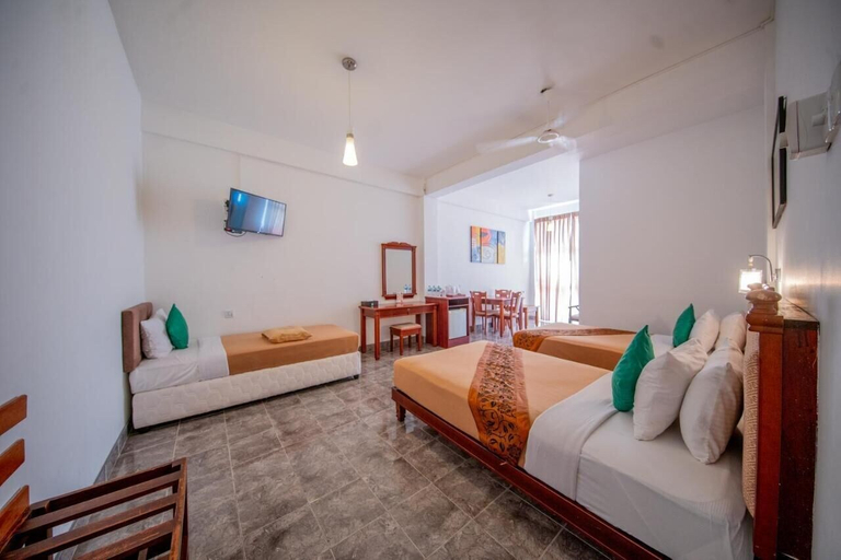 Bedroom 3, Olympus Plaza Hotel, Haputale