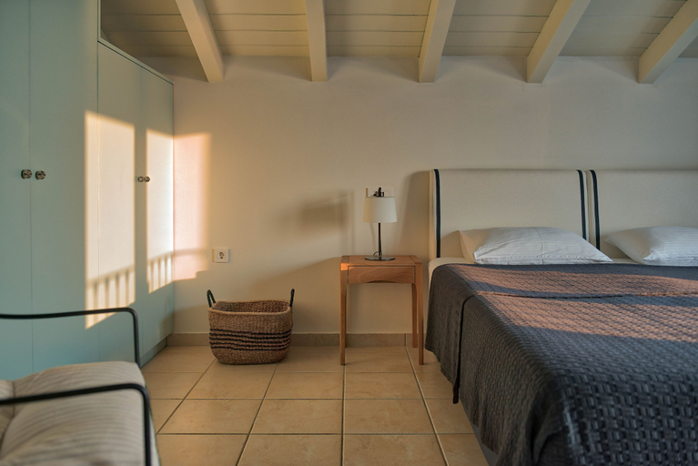 Bedroom 4, Erietta Aparthotel, Ionian Islands
