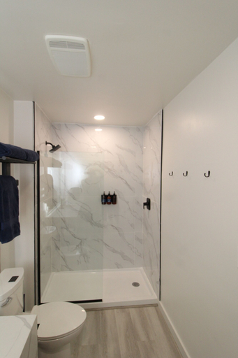 Bathroom 4, Aspen Springs Angel fire, Colfax