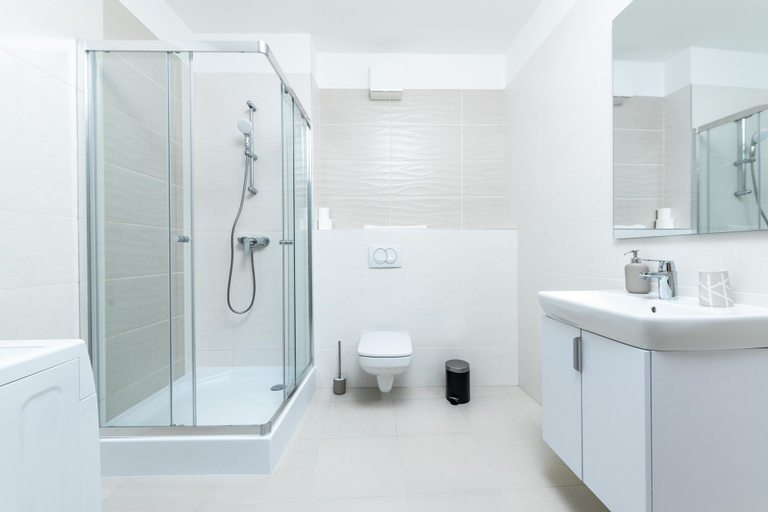 Bathroom 3, WestSide Apartments by FirstHost, Budapesti