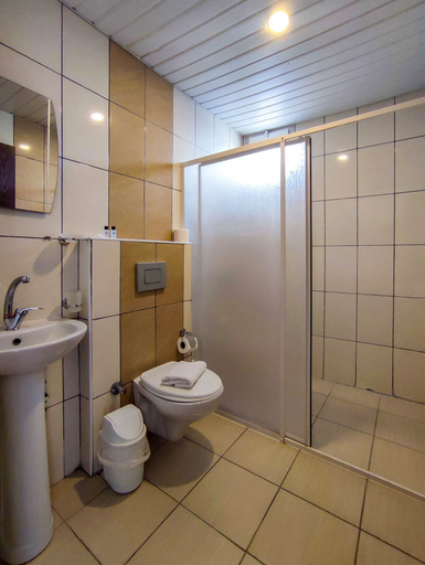 Bathroom 3, Miss Cleopatra Hotel, Alanya