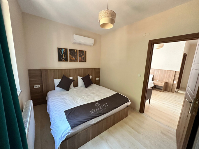 Bedroom 4, KOSK HOTEL, Gökçeada