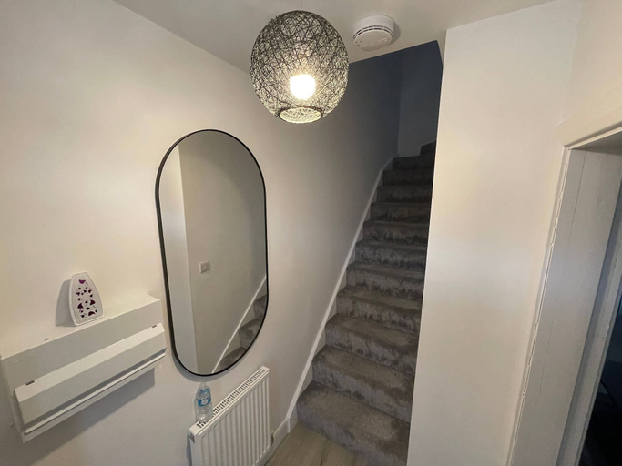 Bathroom 3, 3 Bedroom New House with WiFi, Staffordshire